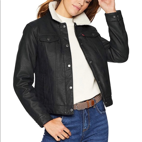 Levi's Faux Fur Vegan Leather Trucker Jacket XS - Picture 1 of 11